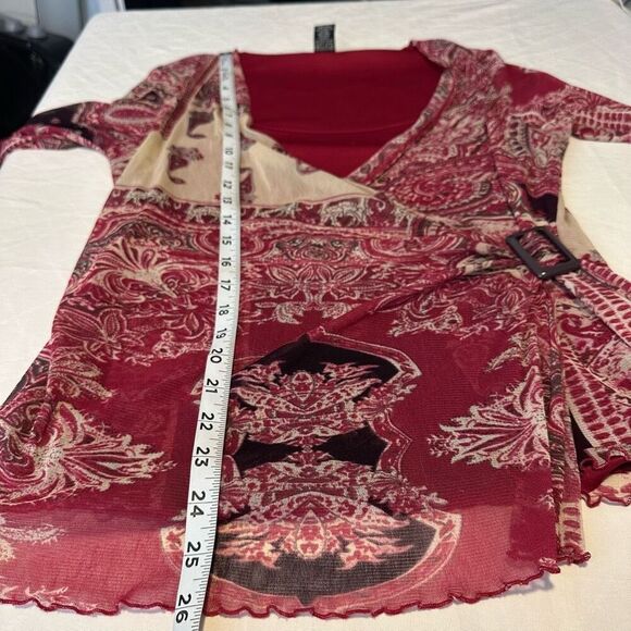 BCBGMAXAZRIA Boho Paisley Y2K Mesh Surplice Top Women Large Nylon Sheer Girlcore - Picture 7 of 8